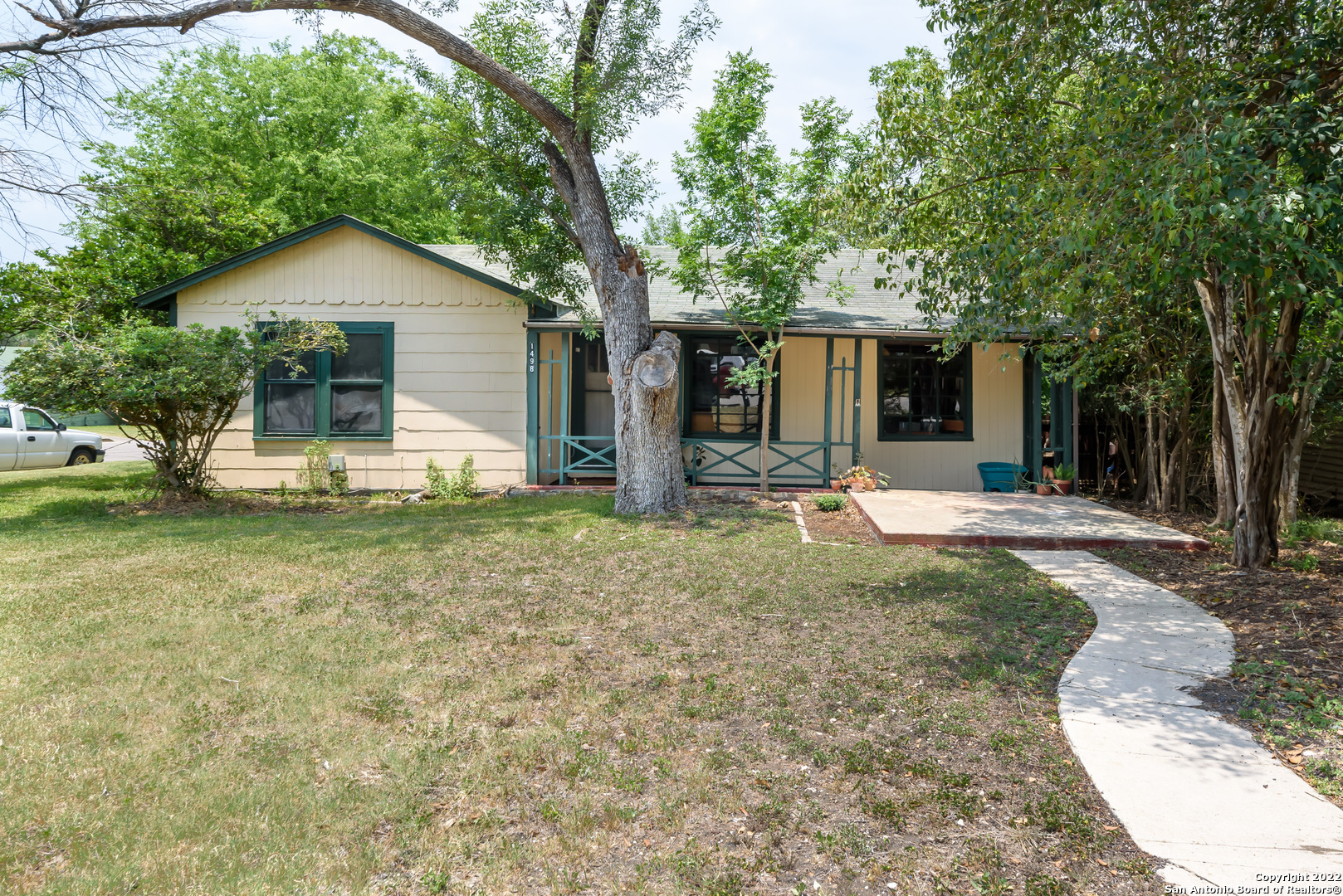 1498 Stonewall Street New Braunfels TX 78130