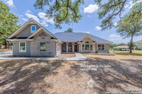439 Rosewood Drive La Vernia TX 78121