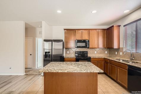 8926 Silver City San Antonio TX 78254