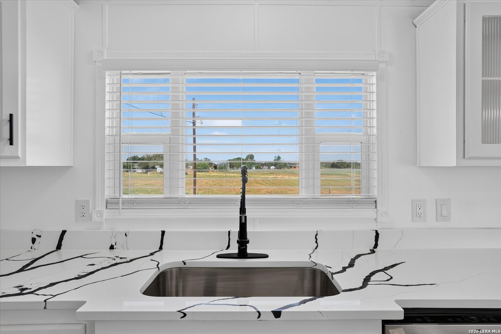 480 Brooks Poteet TX 78065