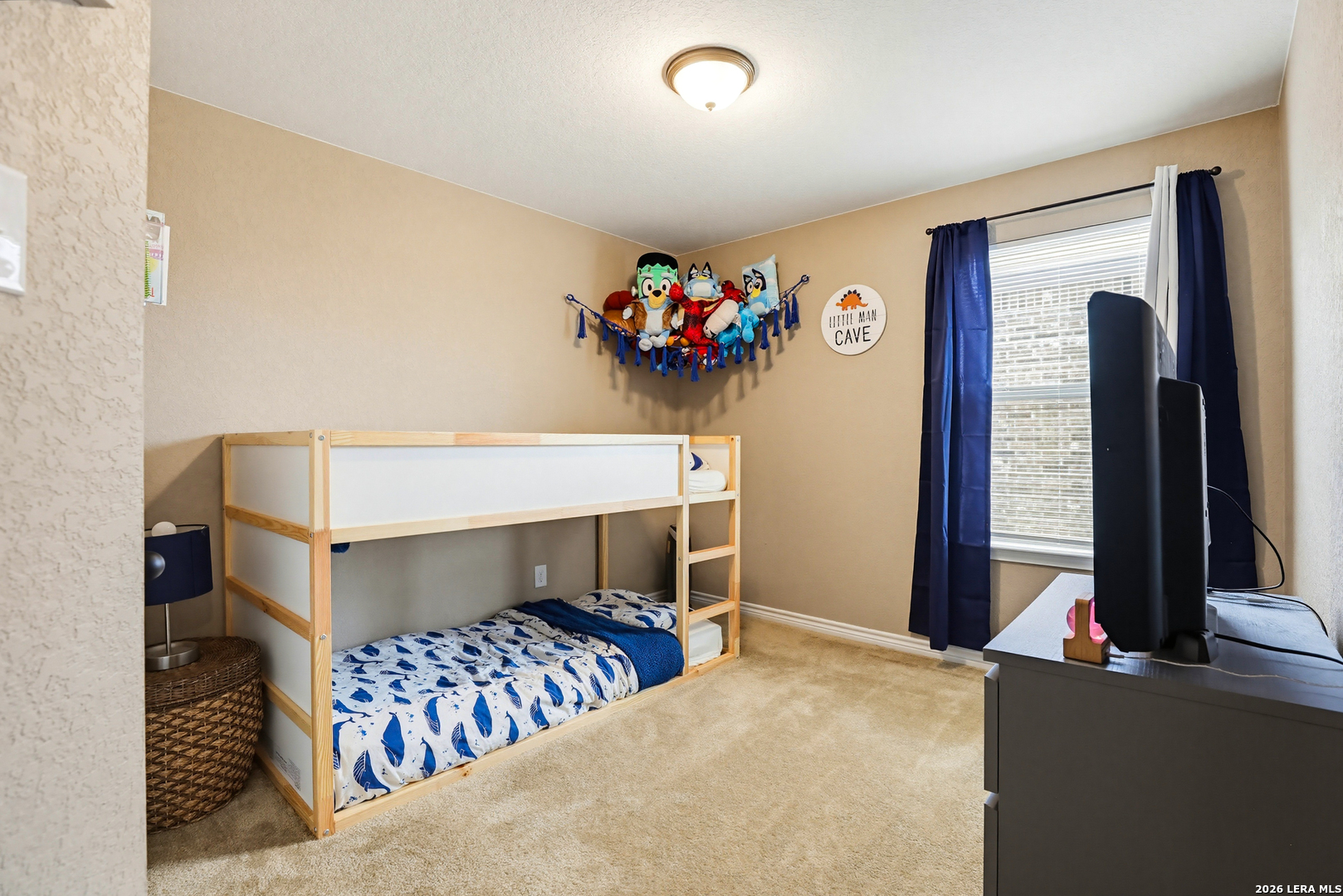 302 Shadow Terrace Universal City TX 78148