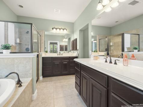 18418 Gran Mesa San Antonio TX 78259