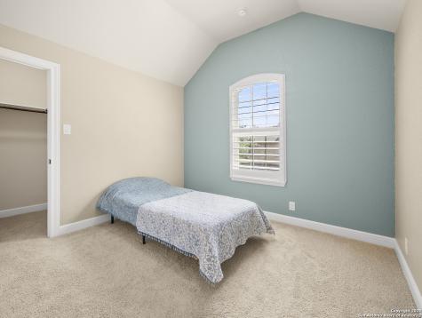 18418 Gran Mesa San Antonio TX 78259