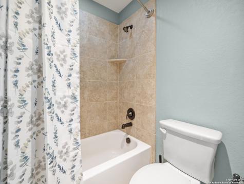 18418 Gran Mesa San Antonio TX 78259