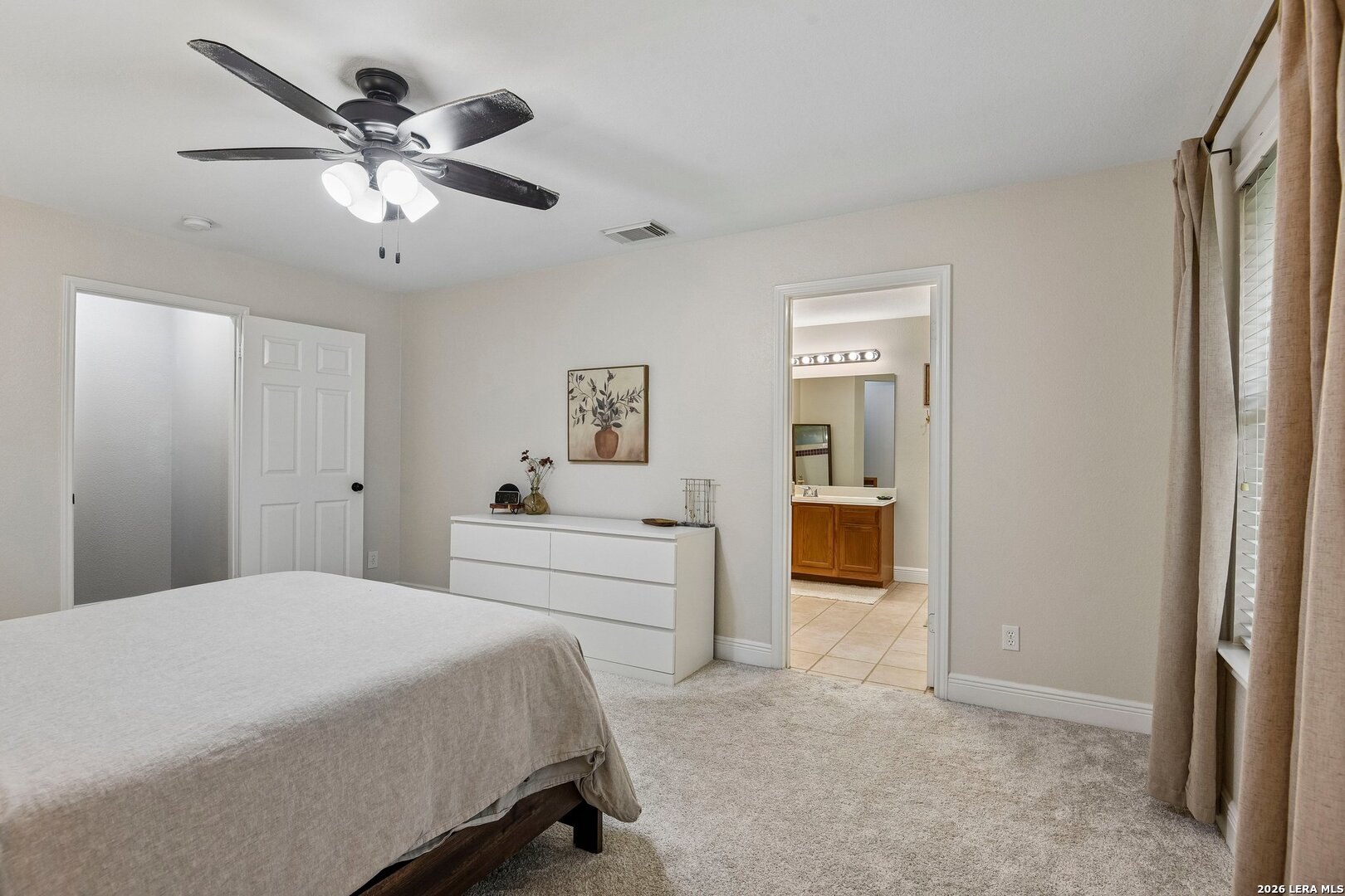 8311 Copperglen Converse TX 78109