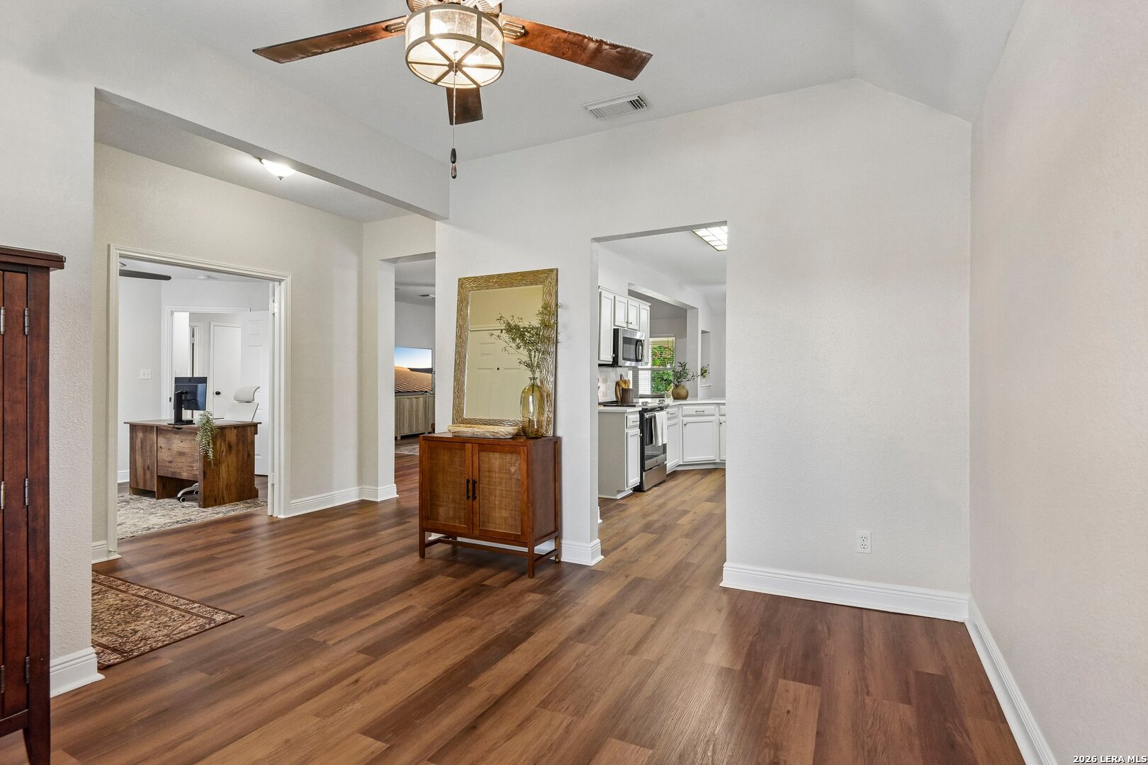 8311 Copperglen Converse TX 78109