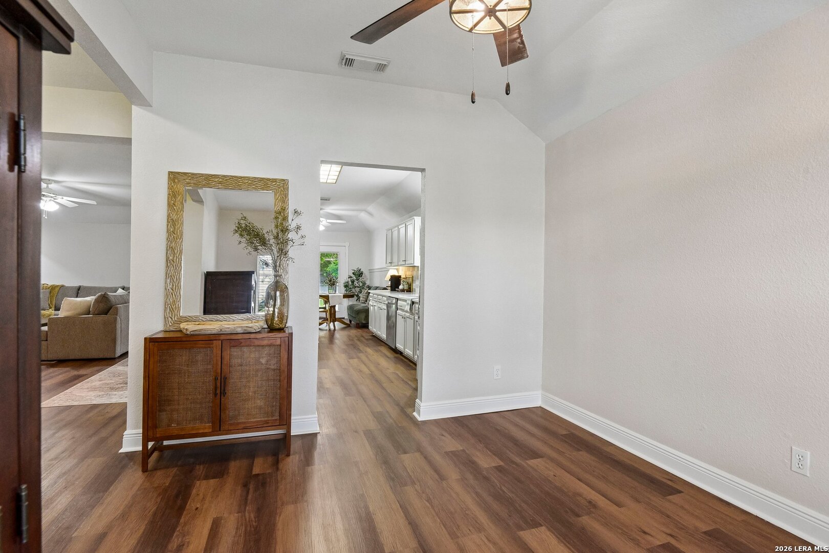 8311 Copperglen Converse TX 78109