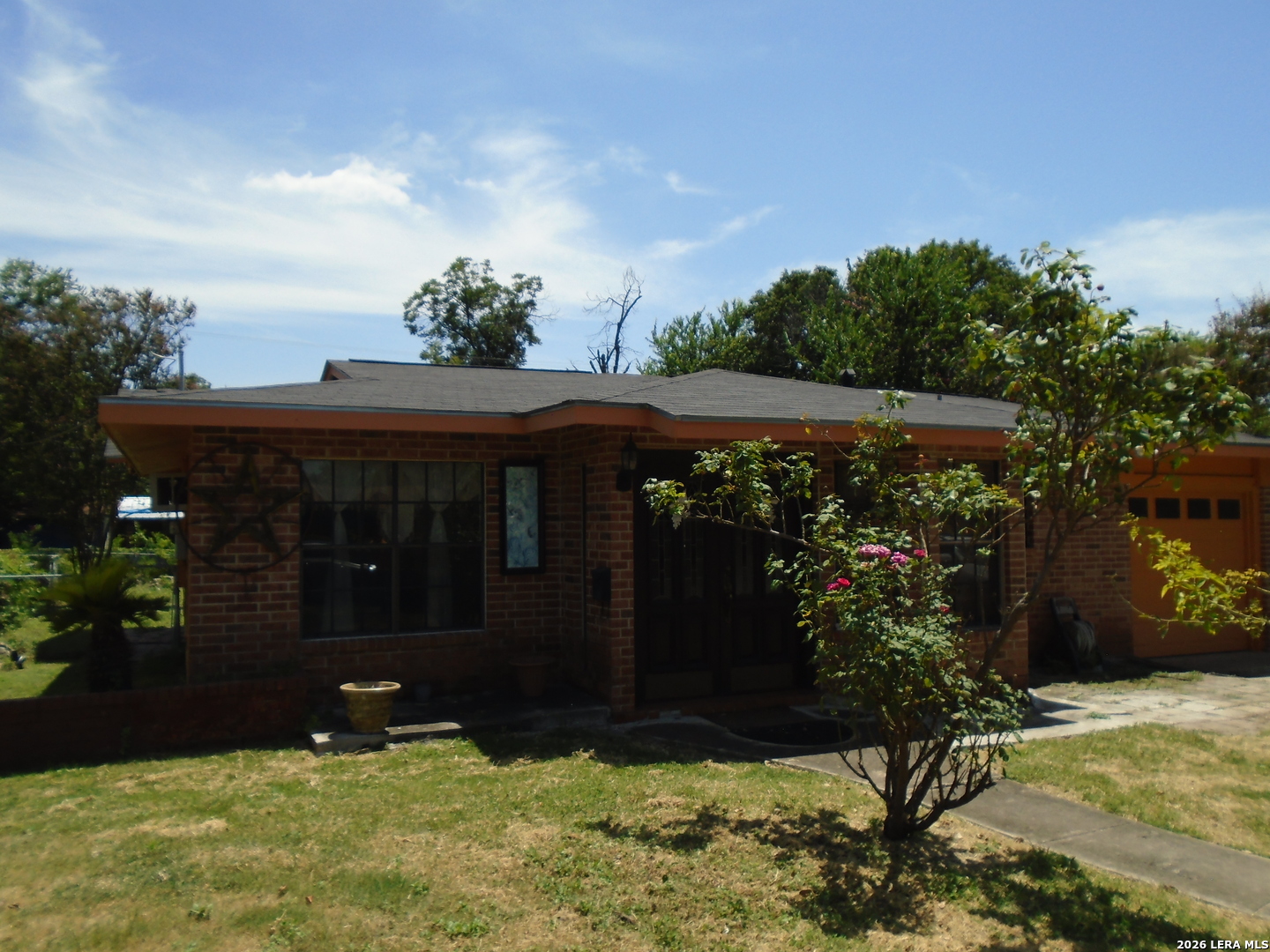 238 Storeywood Drive San Antonio TX 78213