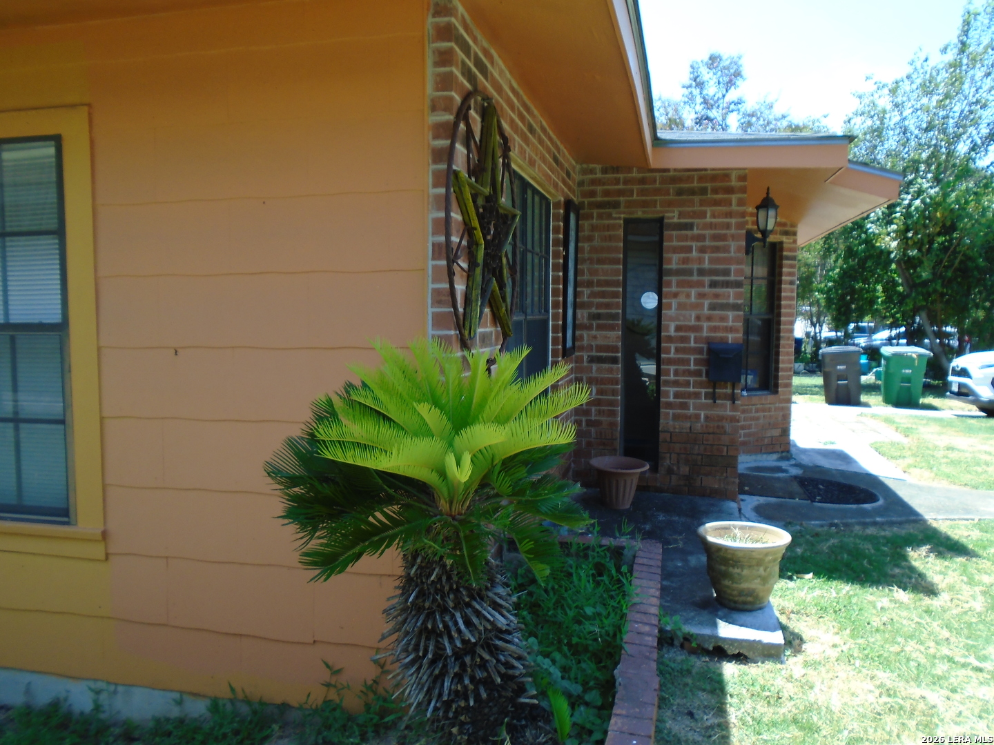 238 Storeywood Drive San Antonio TX 78213