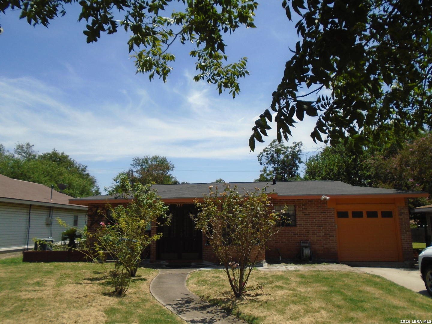 238 Storeywood Drive San Antonio TX 78213