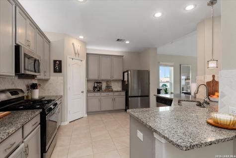 32122 Mckinley Run Drive Hockley TX 77447