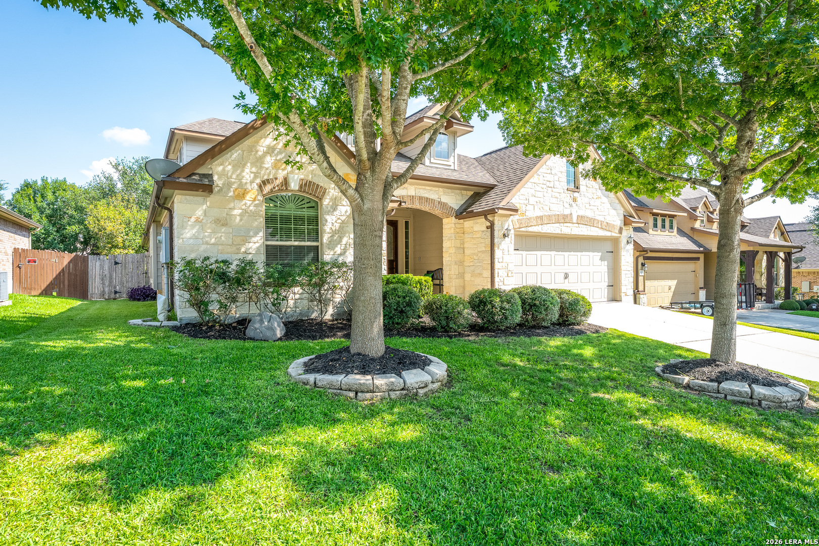 824 Water Oak Schertz TX 78154