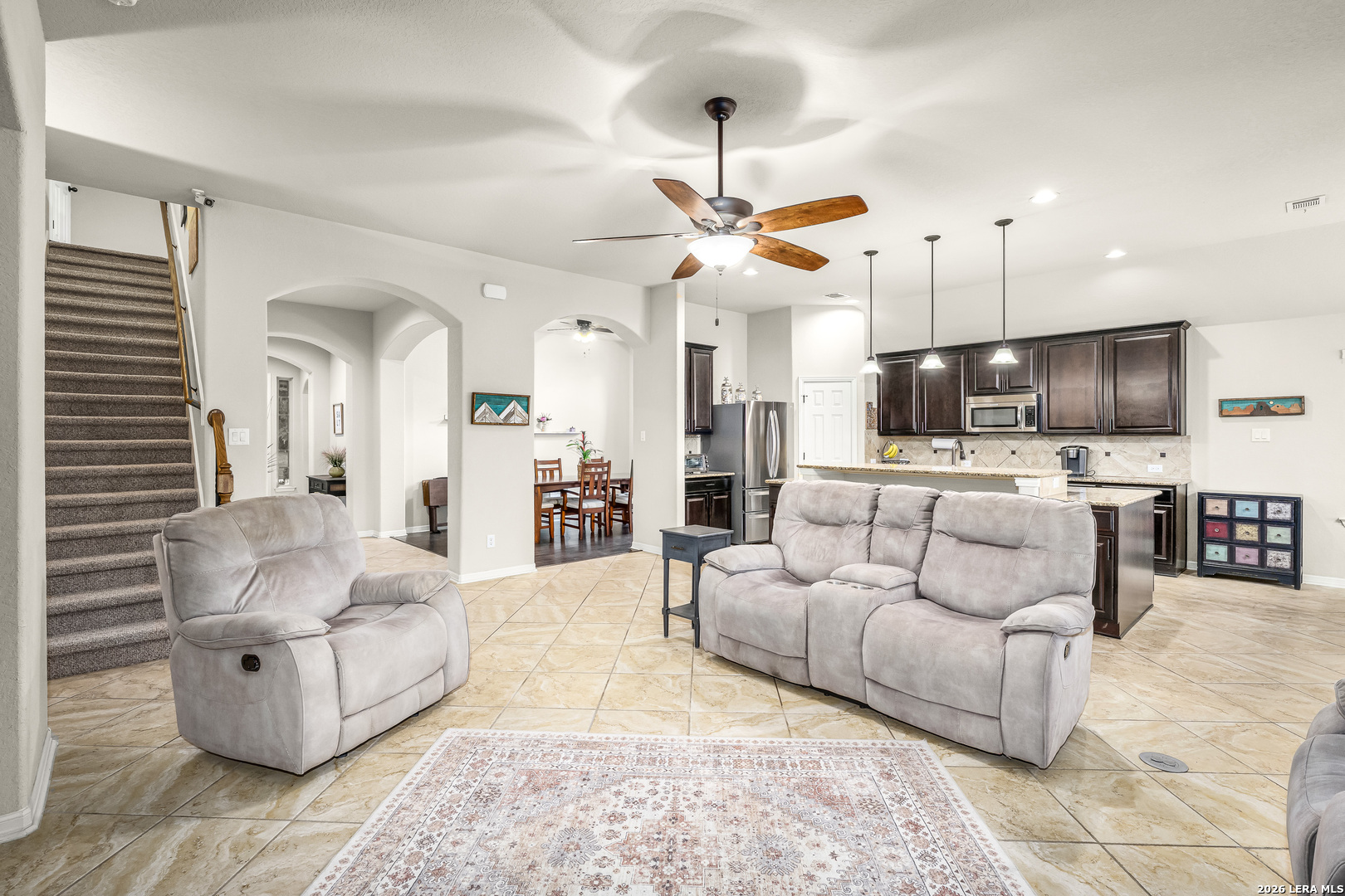 824 Water Oak Schertz TX 78154