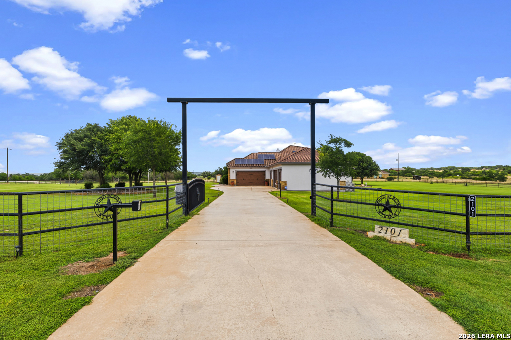 2101 Oak Valley Drive New Braunfels TX 78132