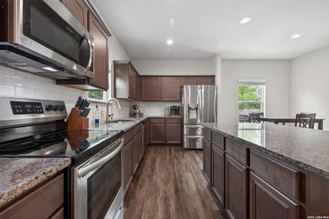 524 Long Leaf Drive New Braunfels TX 78130