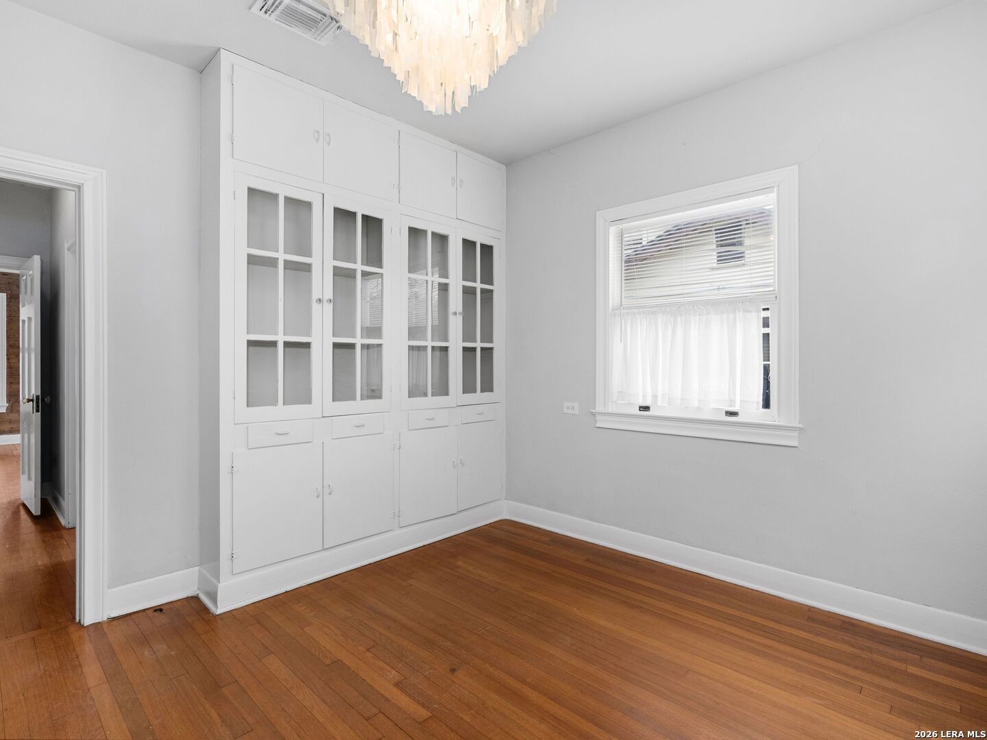 2141 W Magnolia Avenue San Antonio TX 78201