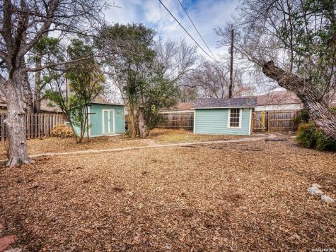 2141 W Magnolia Avenue San Antonio TX 78201