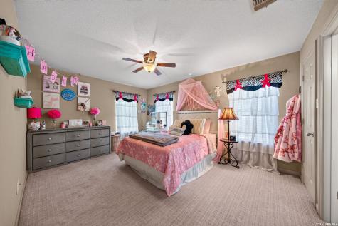 138 Turkey Creek Shavano Park TX 78231