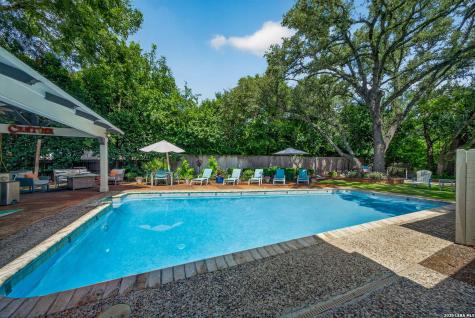 138 Turkey Creek Shavano Park TX 78231