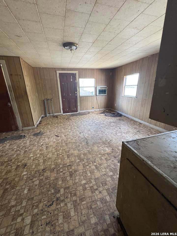 201 Slayden Street Yoakum TX 77995