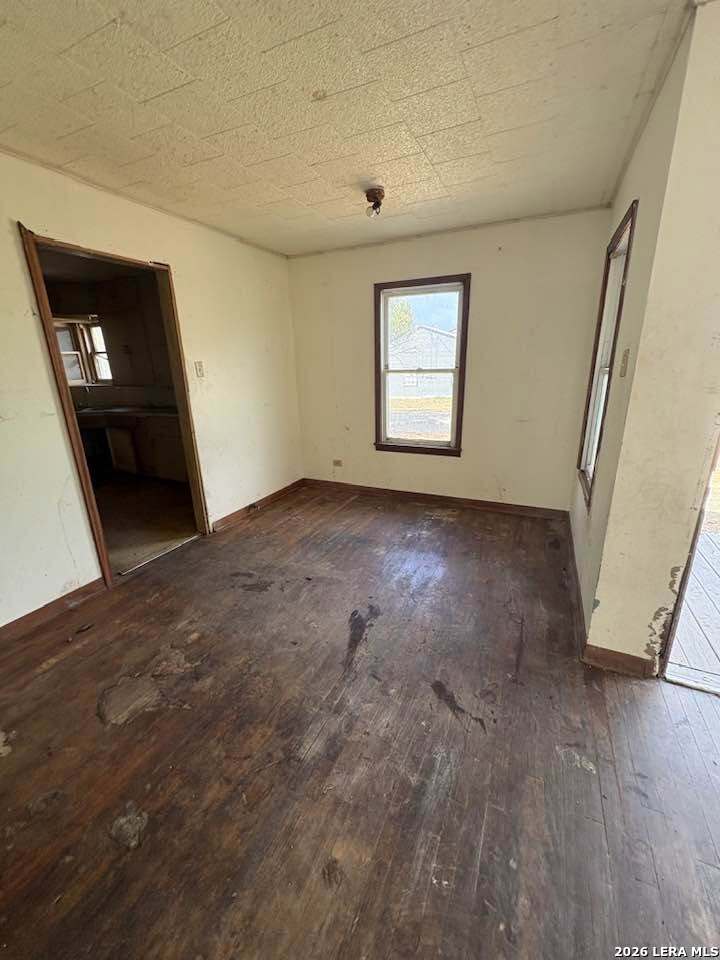 201 Slayden Street Yoakum TX 77995
