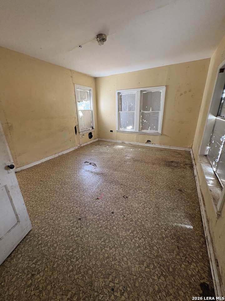 201 Slayden Street Yoakum TX 77995