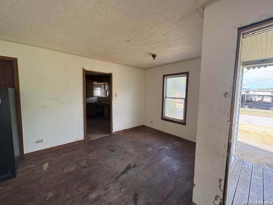 201 Slayden Street Yoakum TX 77995