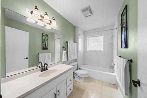 106 Seamoor Fredericksburg TX 78624