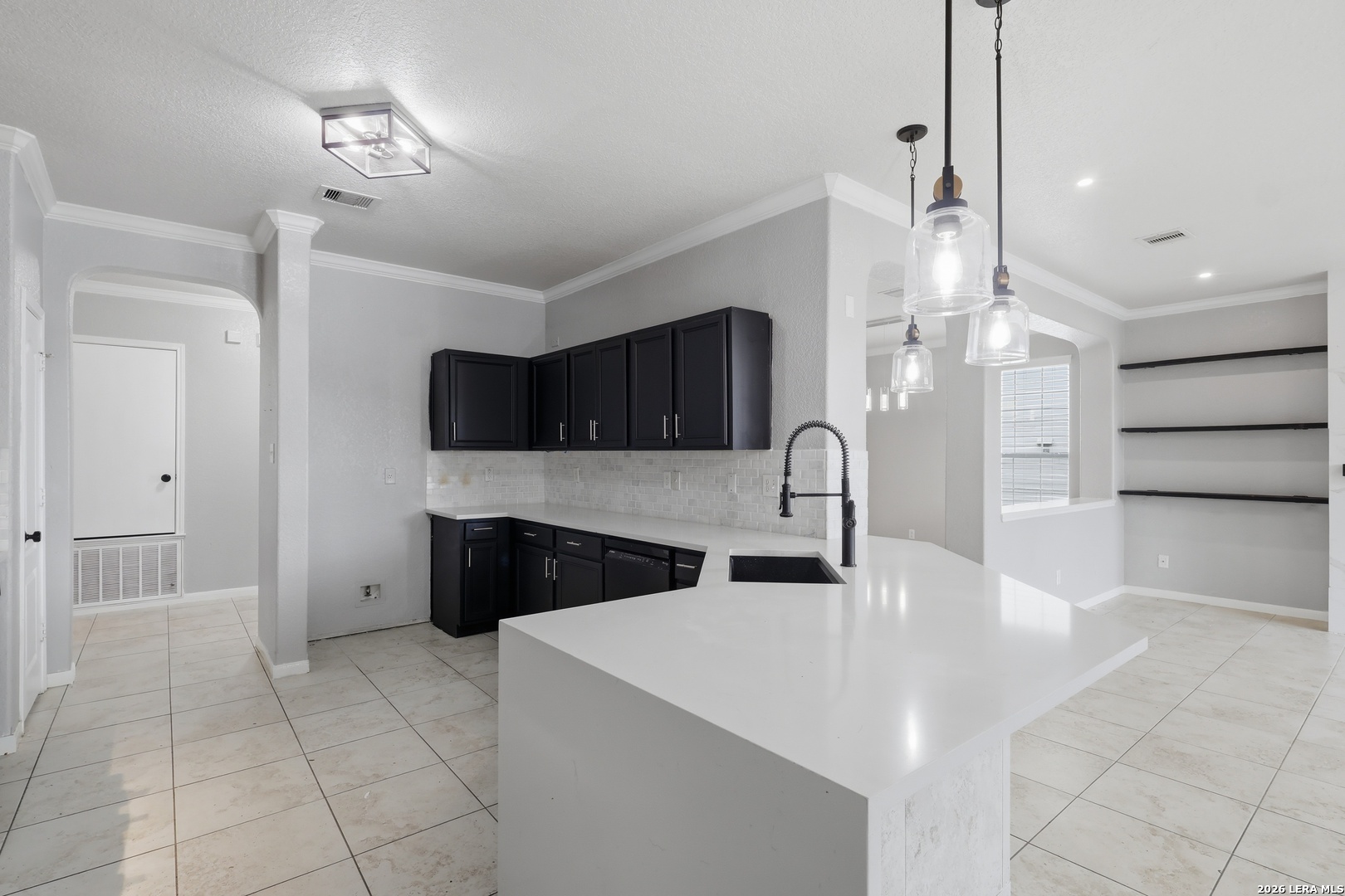 6510 Woodbell Live Oak TX 78233