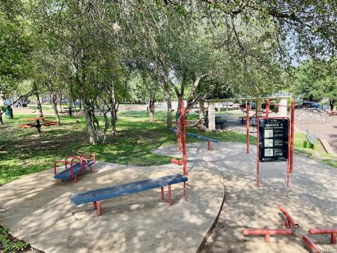 6510 Woodbell Live Oak TX 78233