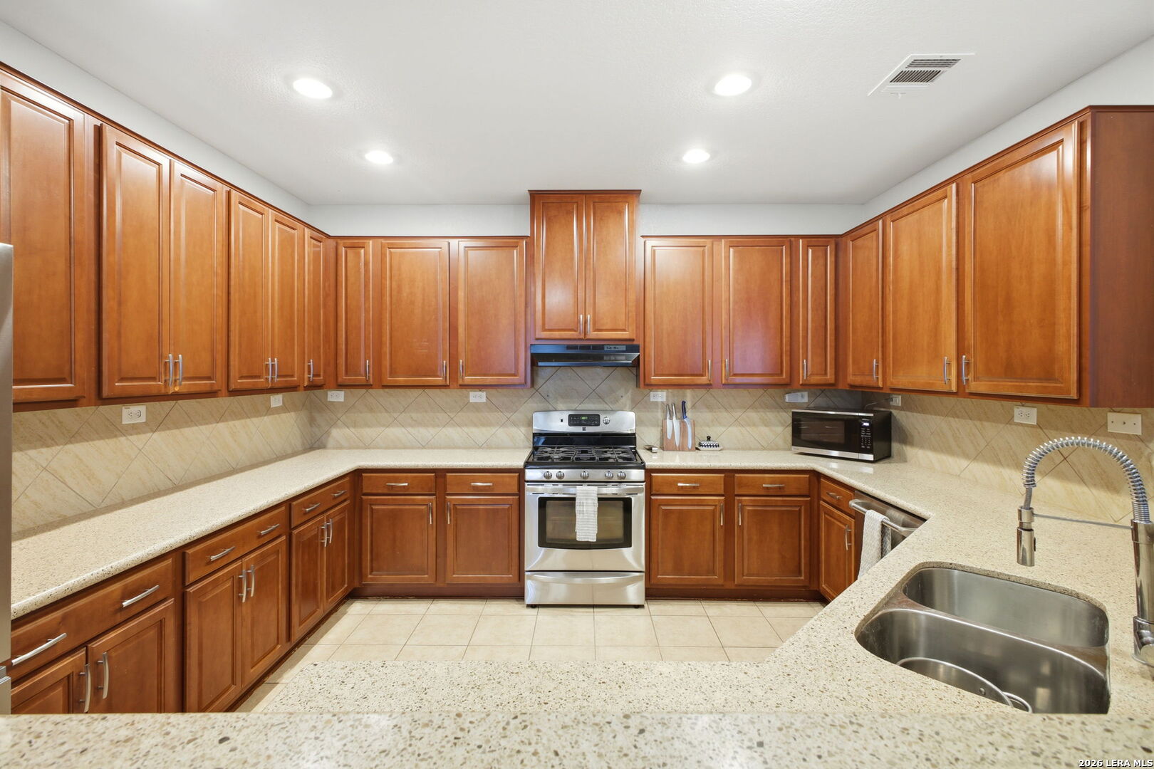 21211 Leslie Carson San Antonio TX 78258