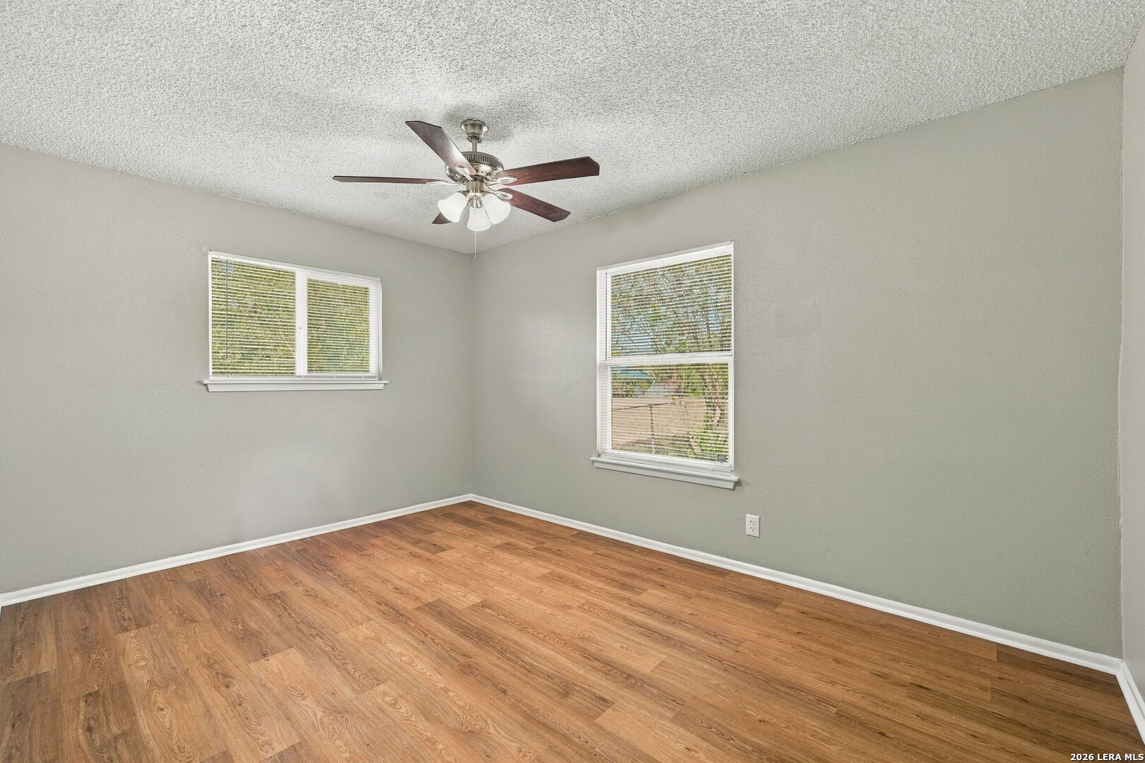 5402 Lake Grove Drive San Antonio TX 78244