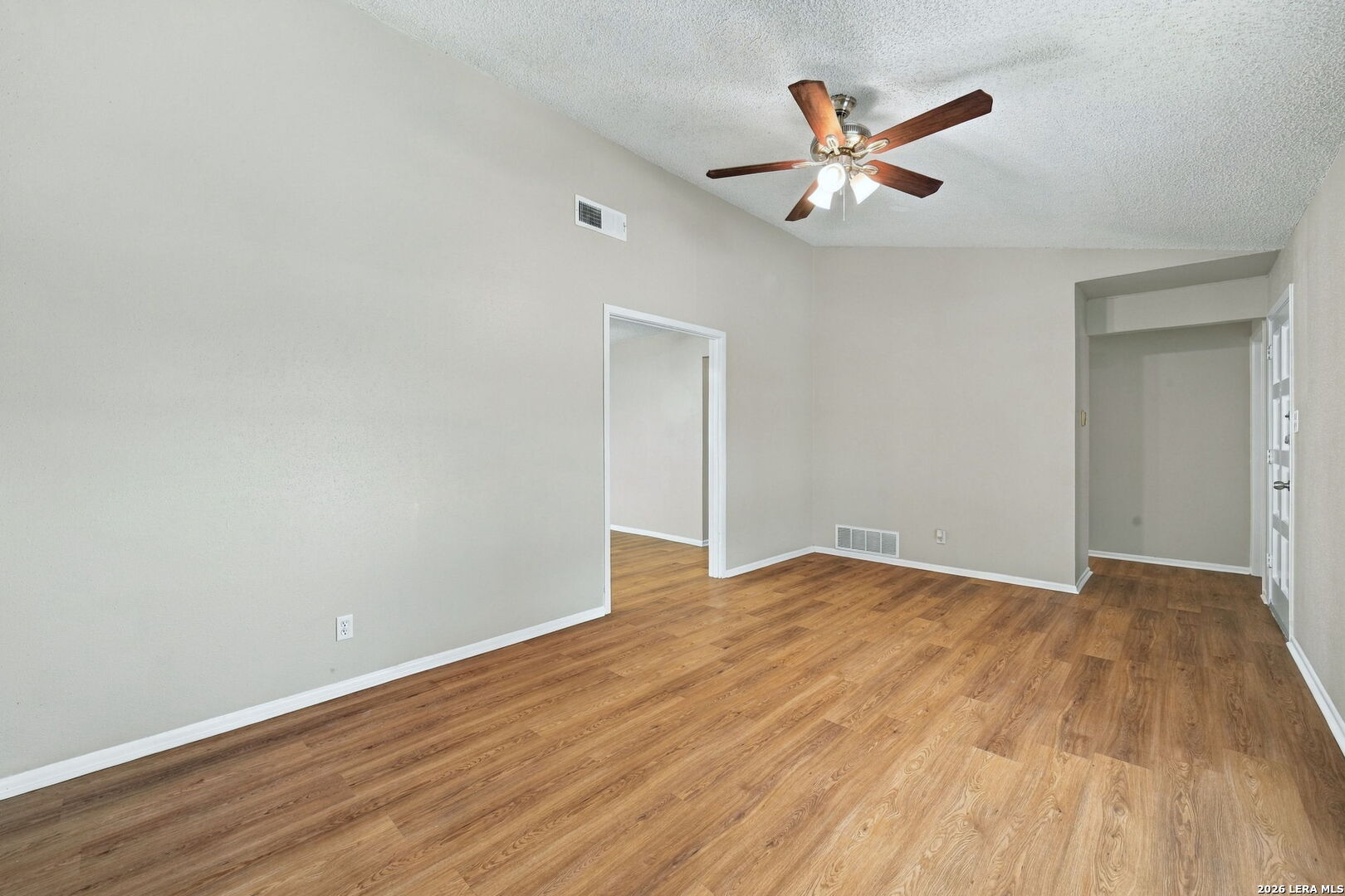 5402 Lake Grove Drive San Antonio TX 78244