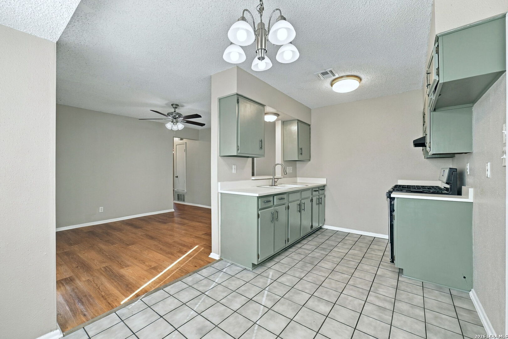 5402 Lake Grove Drive San Antonio TX 78244