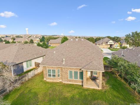 647 Mission Hill Run New Braunfels TX 78132