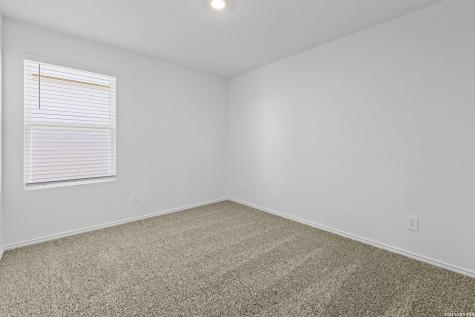 16071 Mahogany Way Elmendorf TX 78112