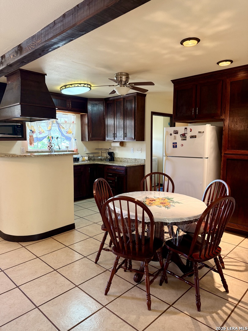 1215 Red Gate Drive San Antonio TX 78264