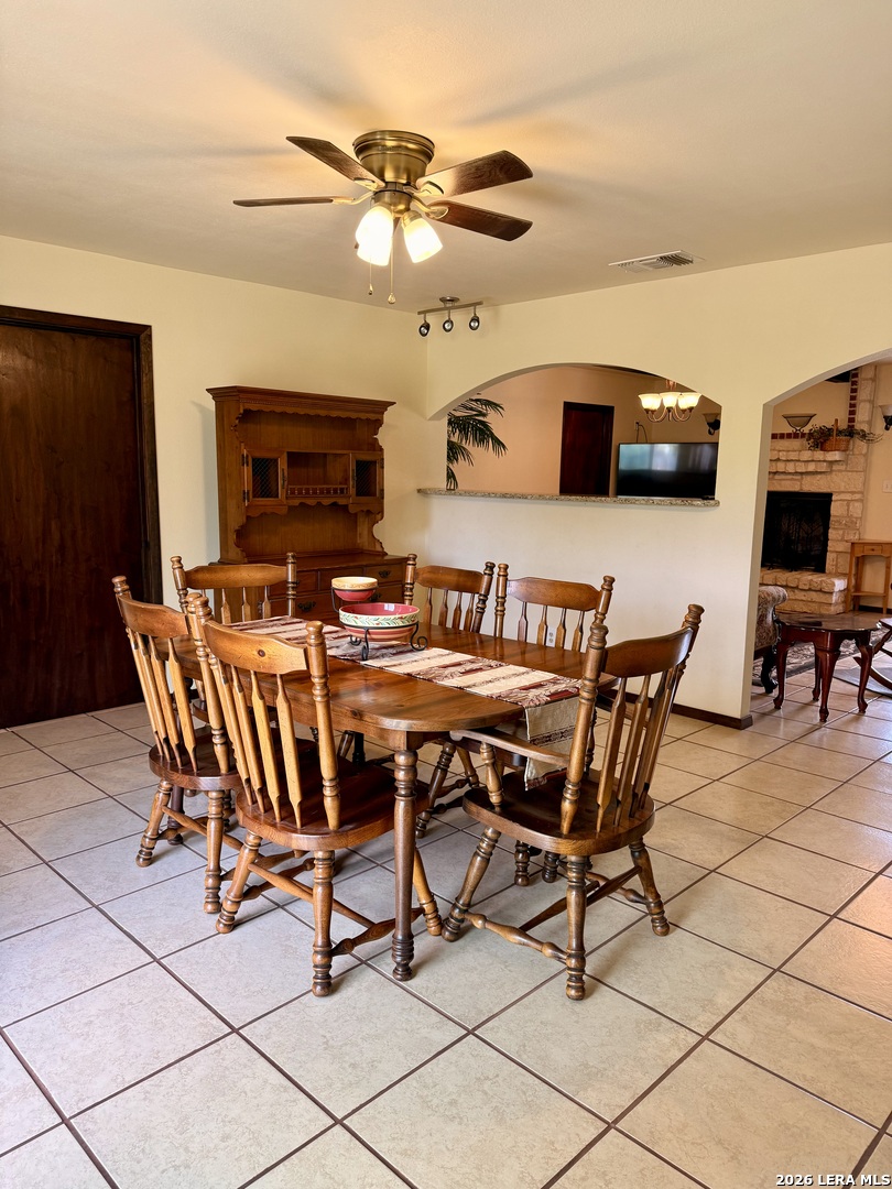 1215 Red Gate Drive San Antonio TX 78264