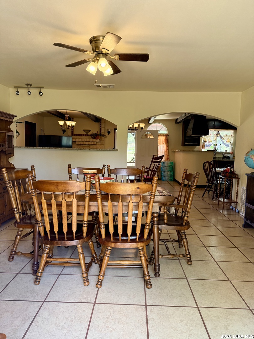1215 Red Gate Drive San Antonio TX 78264