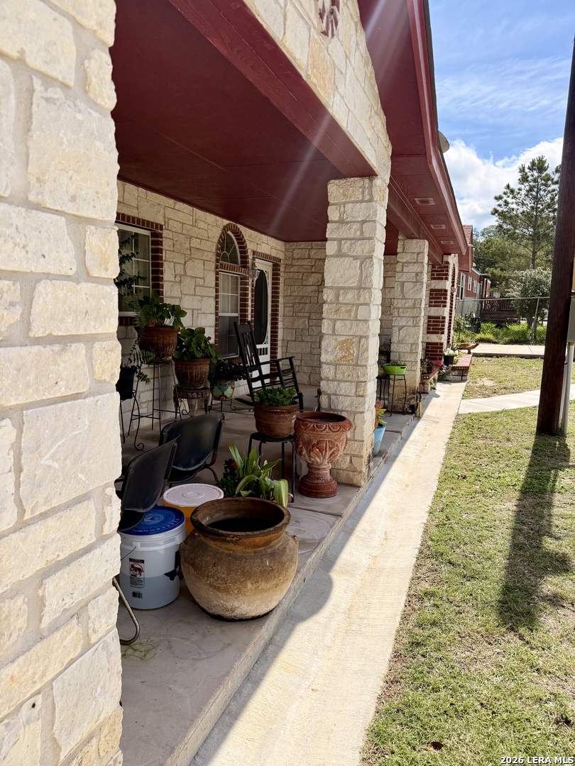 1215 Red Gate Drive San Antonio TX 78264