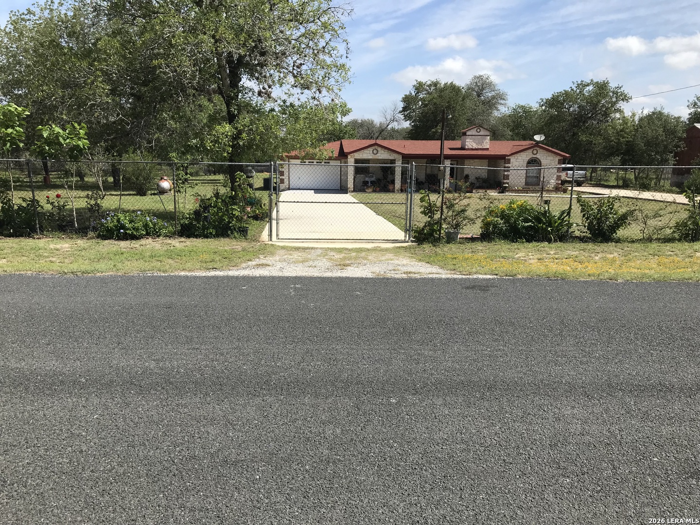 1215 Red Gate Drive San Antonio TX 78264