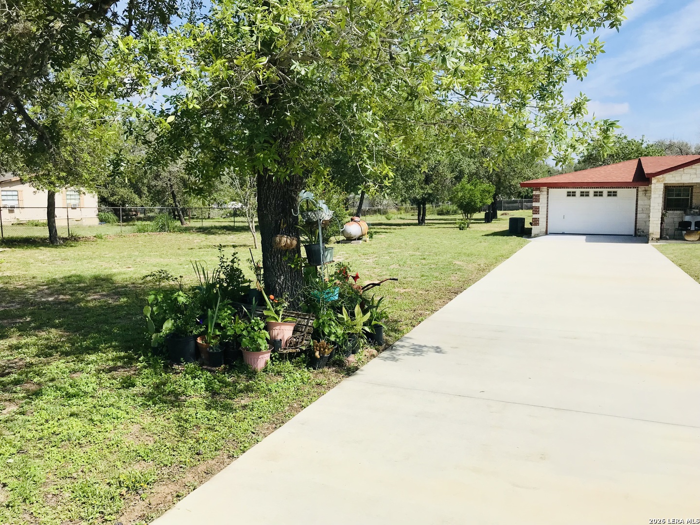 1215 Red Gate Drive San Antonio TX 78264