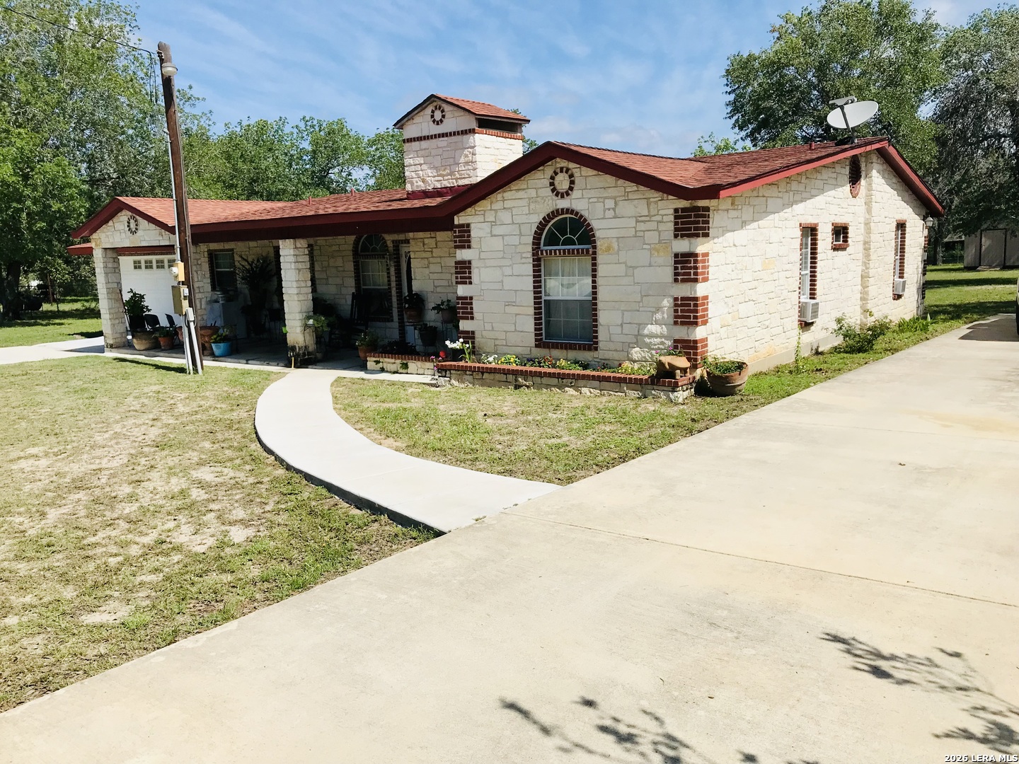 1215 Red Gate Drive San Antonio TX 78264