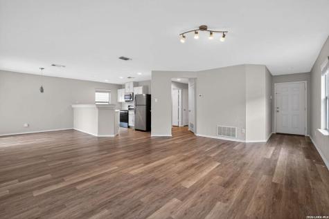 4327 Ivan Drive San Antonio TX 78244