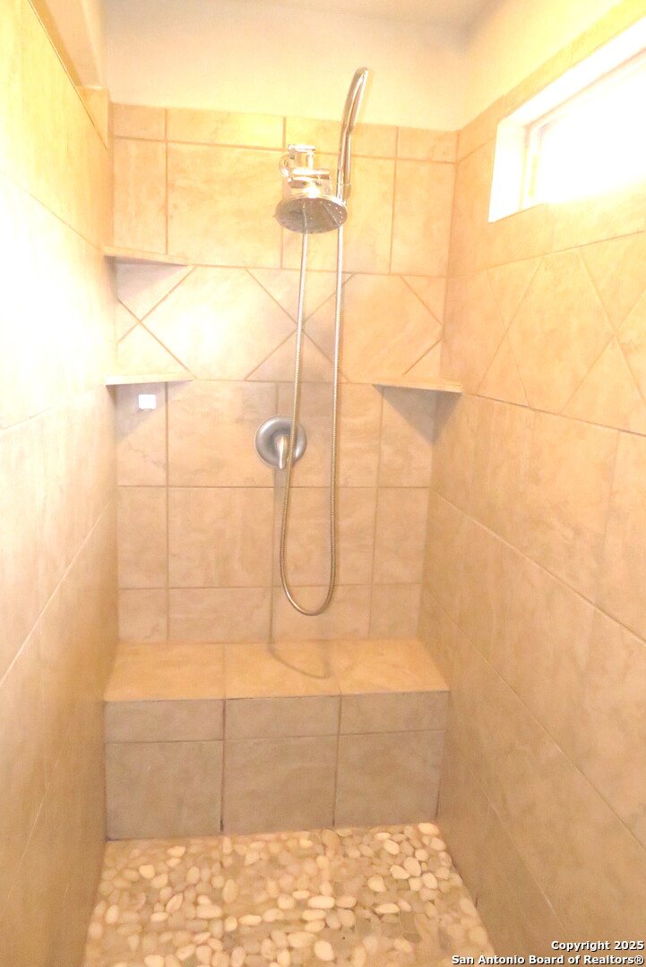 7915 Blackhawk Pass San Antonio TX 78253