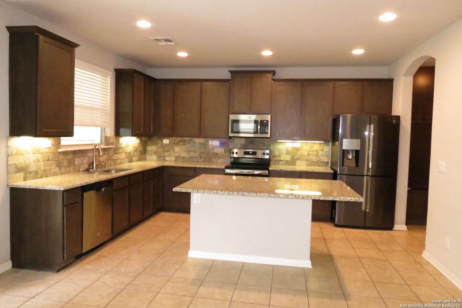 7915 Blackhawk Pass San Antonio TX 78253