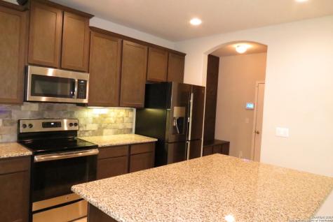7915 Blackhawk Pass San Antonio TX 78253
