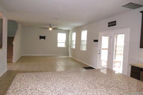 7915 Blackhawk Pass San Antonio TX 78253