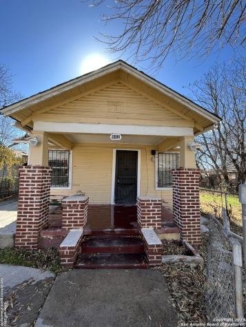 942 Delgado Street San Antonio TX 78207