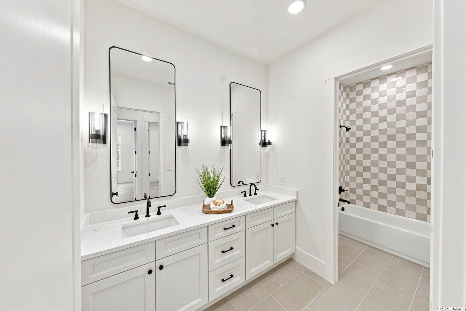 9923 Saxet Drive Boerne TX 78006
